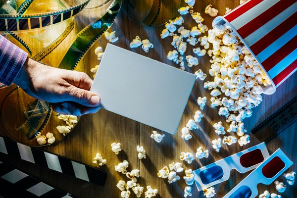 Éveillez l'intérêt avec un film publicitaire percutant